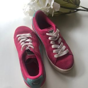 Youth Puma sneakers